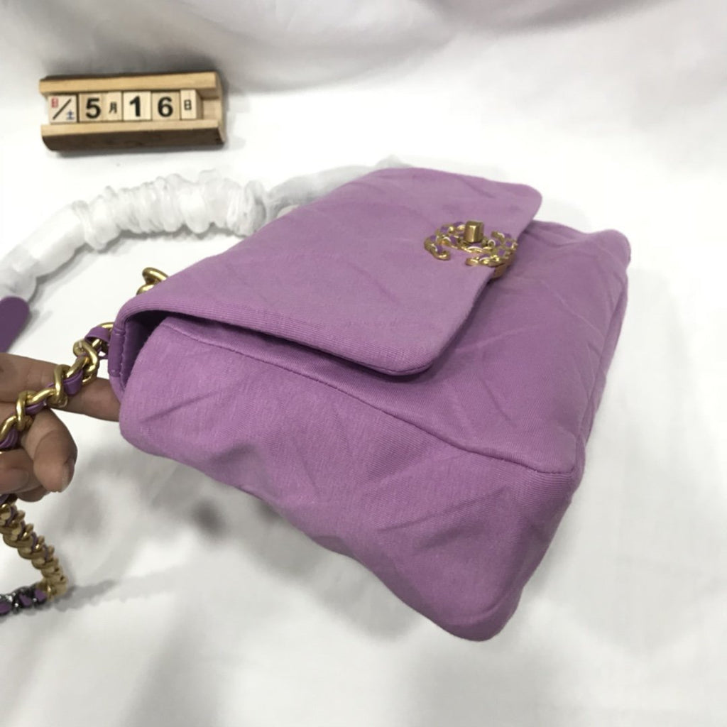 Designer Handbags Chanel 196
