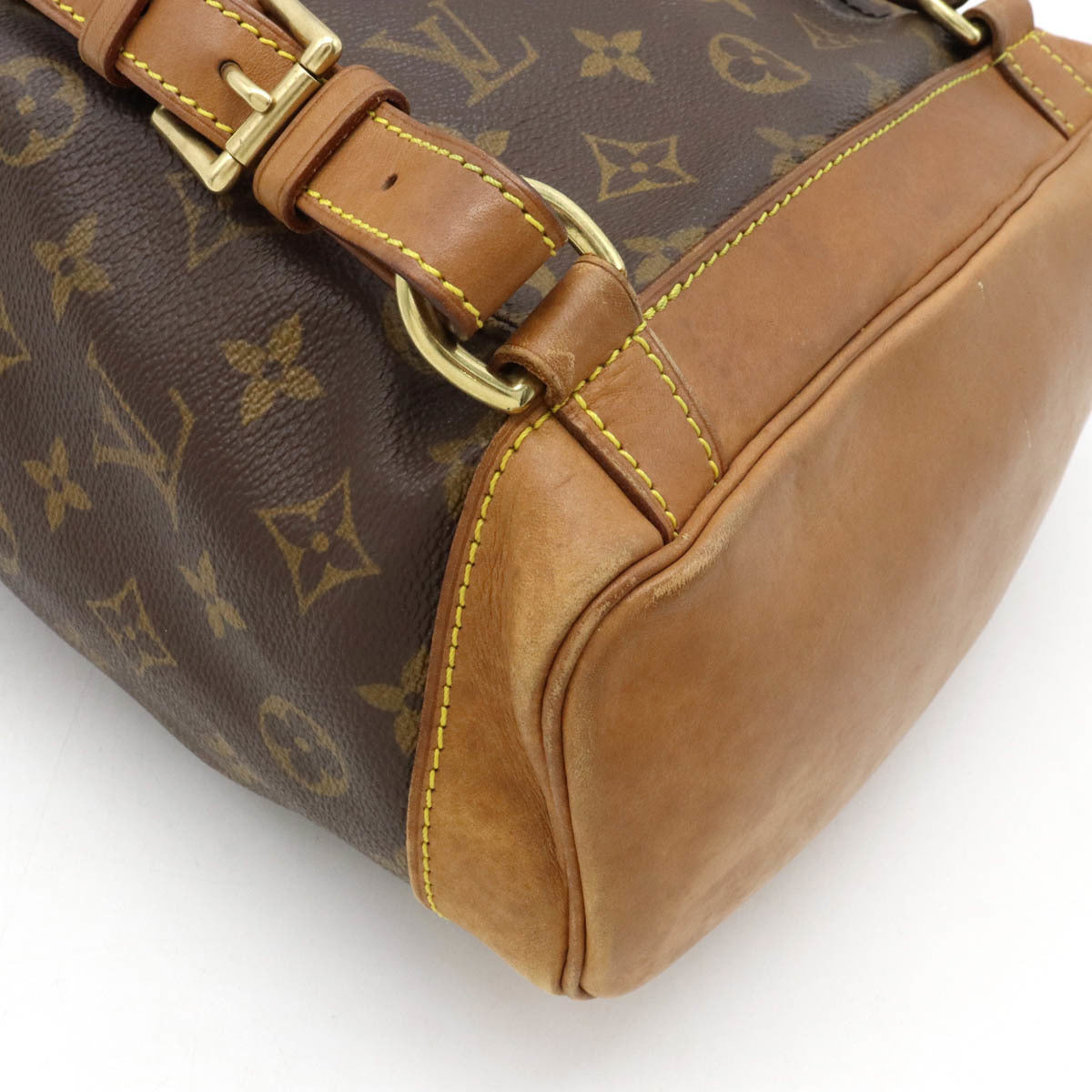 Louis Vuitton Montsouris MM M51136