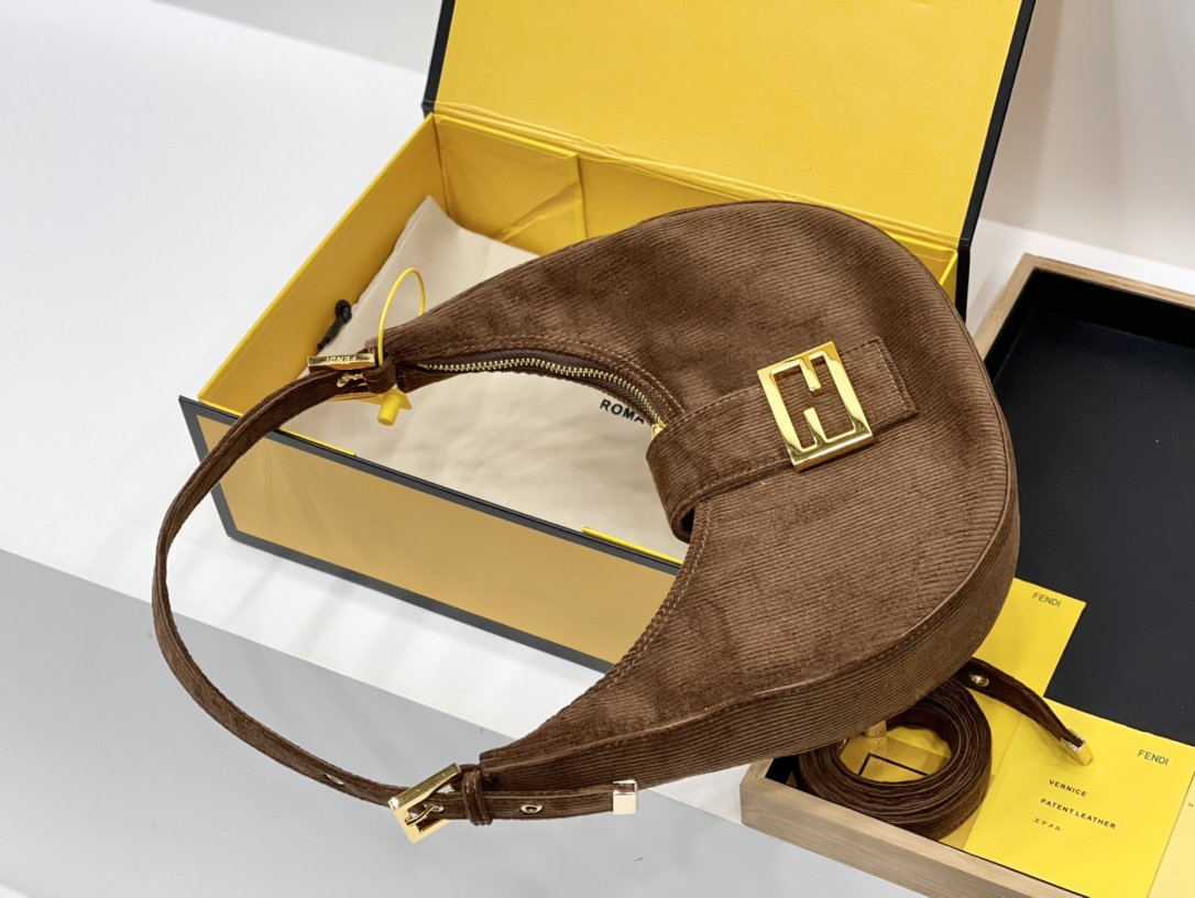 New Arrival Bags Fendi 200