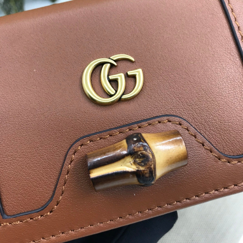 GGG - Bags District - 096