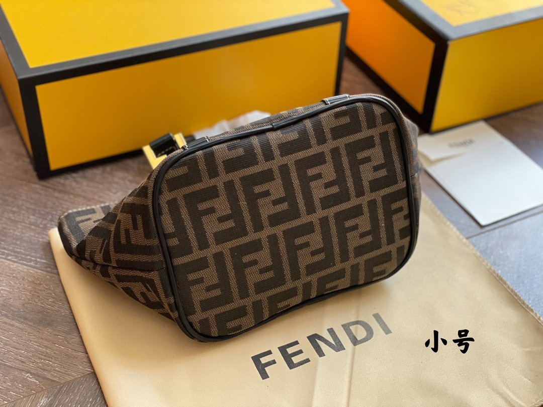Luxury  Bags Fendi 118