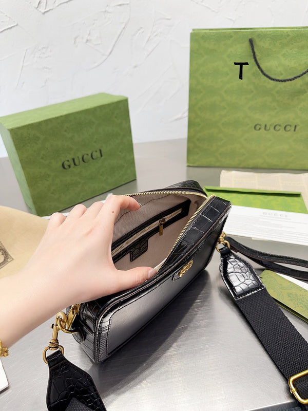Luxury - Gucci Bags - 112
