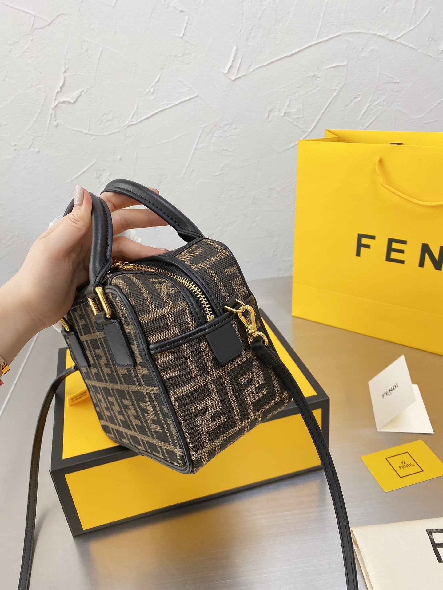 NEW Arrival Bags Fendi 110