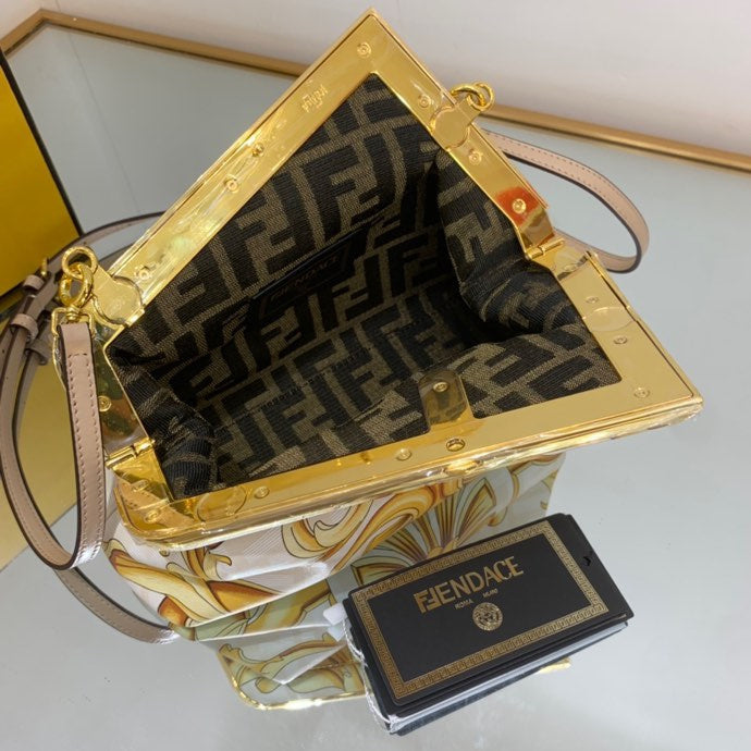 FDI - Bags District - 066