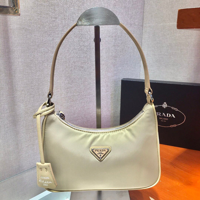 PDA - Bags District - 038