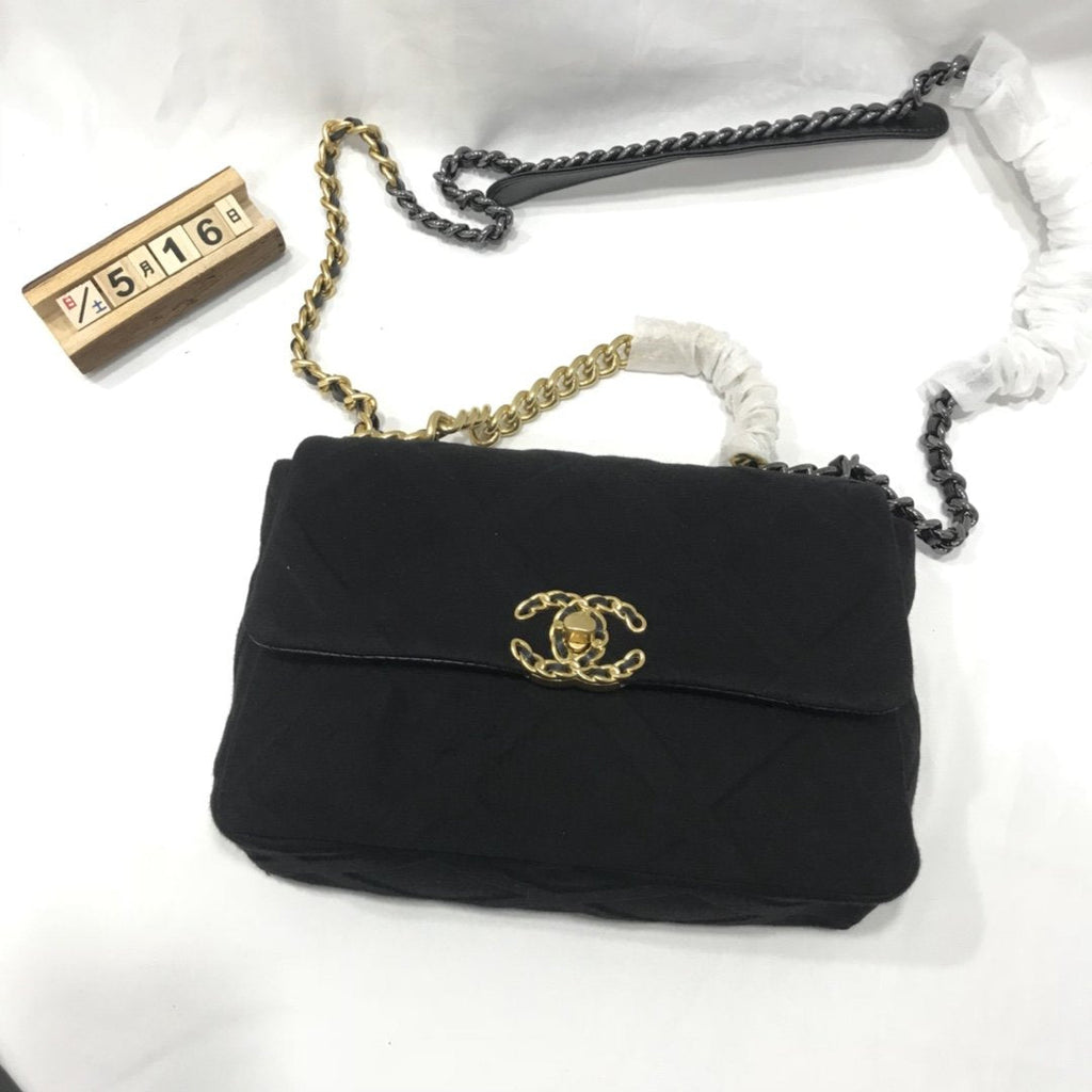 Designer Handbags Chanel 198