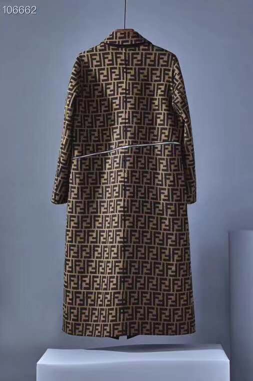 LuxuryWrap Coat  Fendi 002