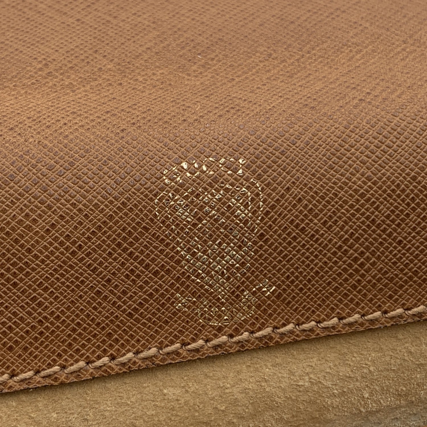 Gucci Vintage Beige Leather Men Purse Shoulder Bag