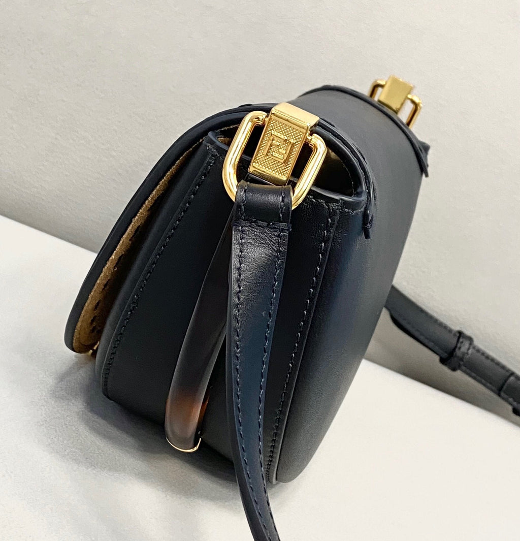 Designer Handbags Fendi 059