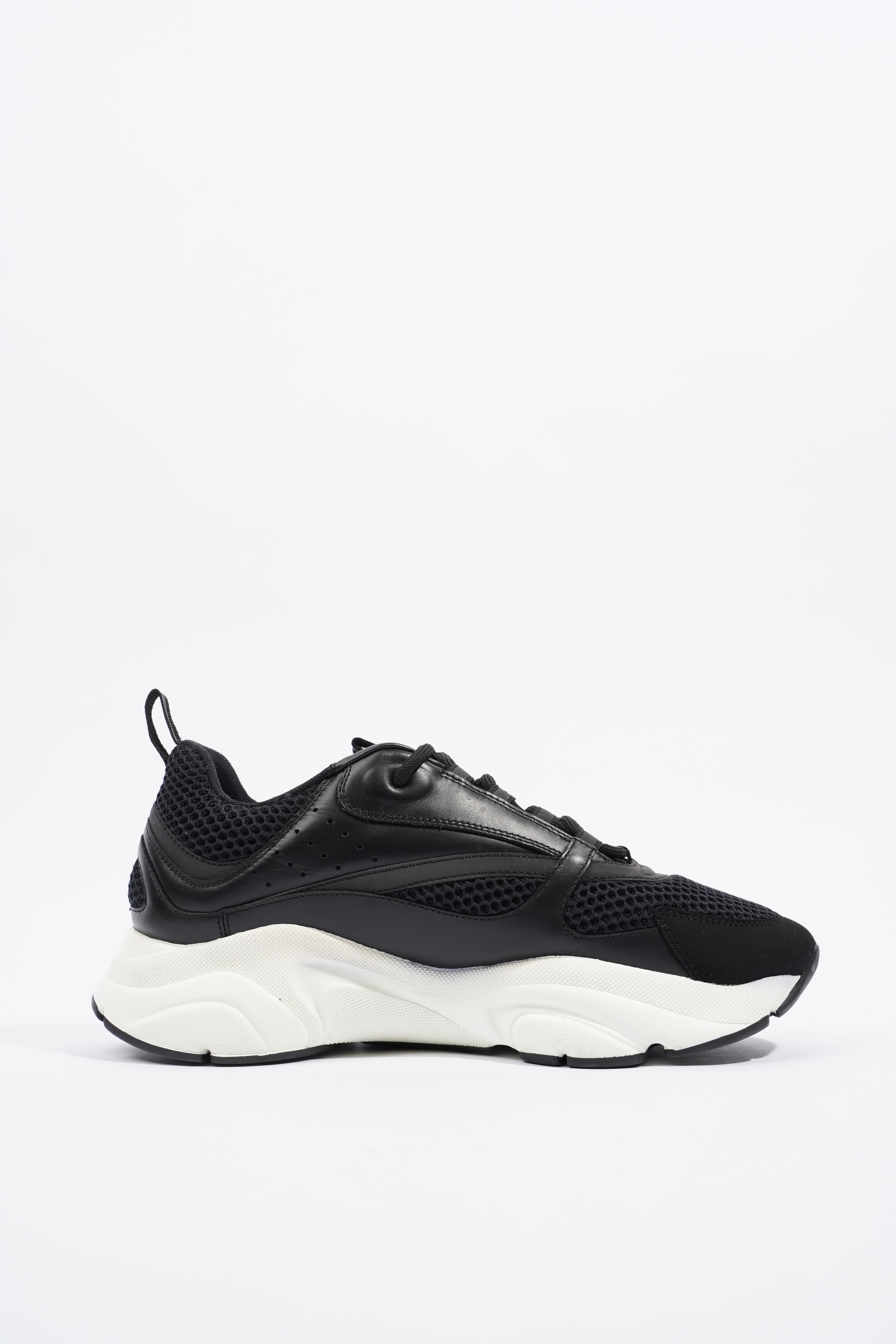 Christian Dior B22 Black / White Mesh EU 42.5 UK 8.5