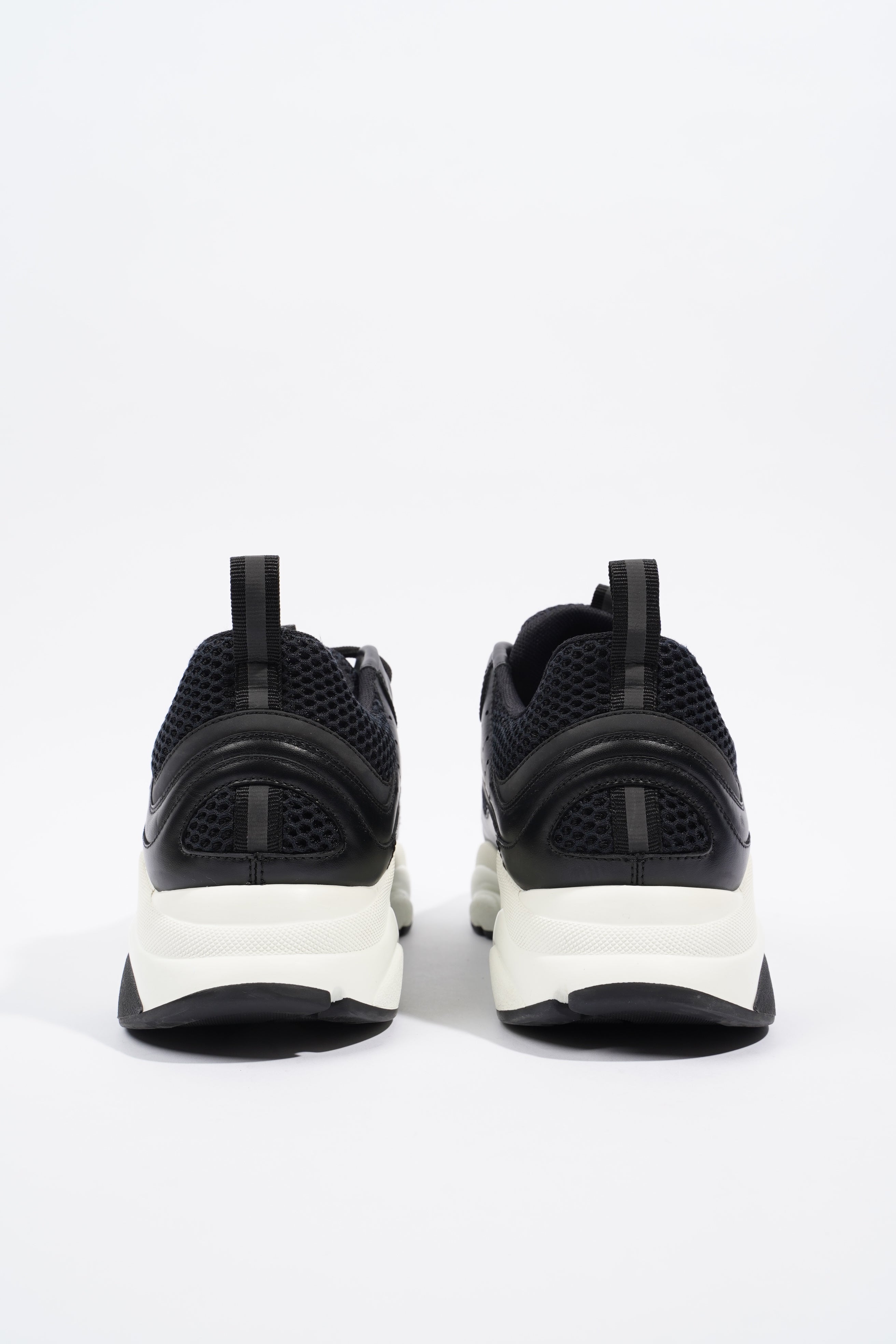 Christian Dior B22 Black / White Mesh EU 42.5 UK 8.5