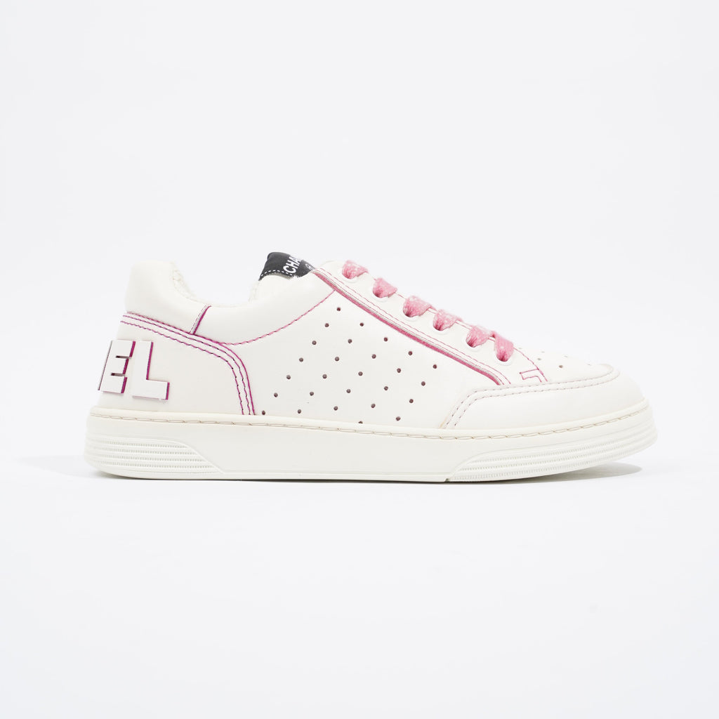 Chanel Chanel Logo White / Pink Calfskin Leather EU 37 UK 4