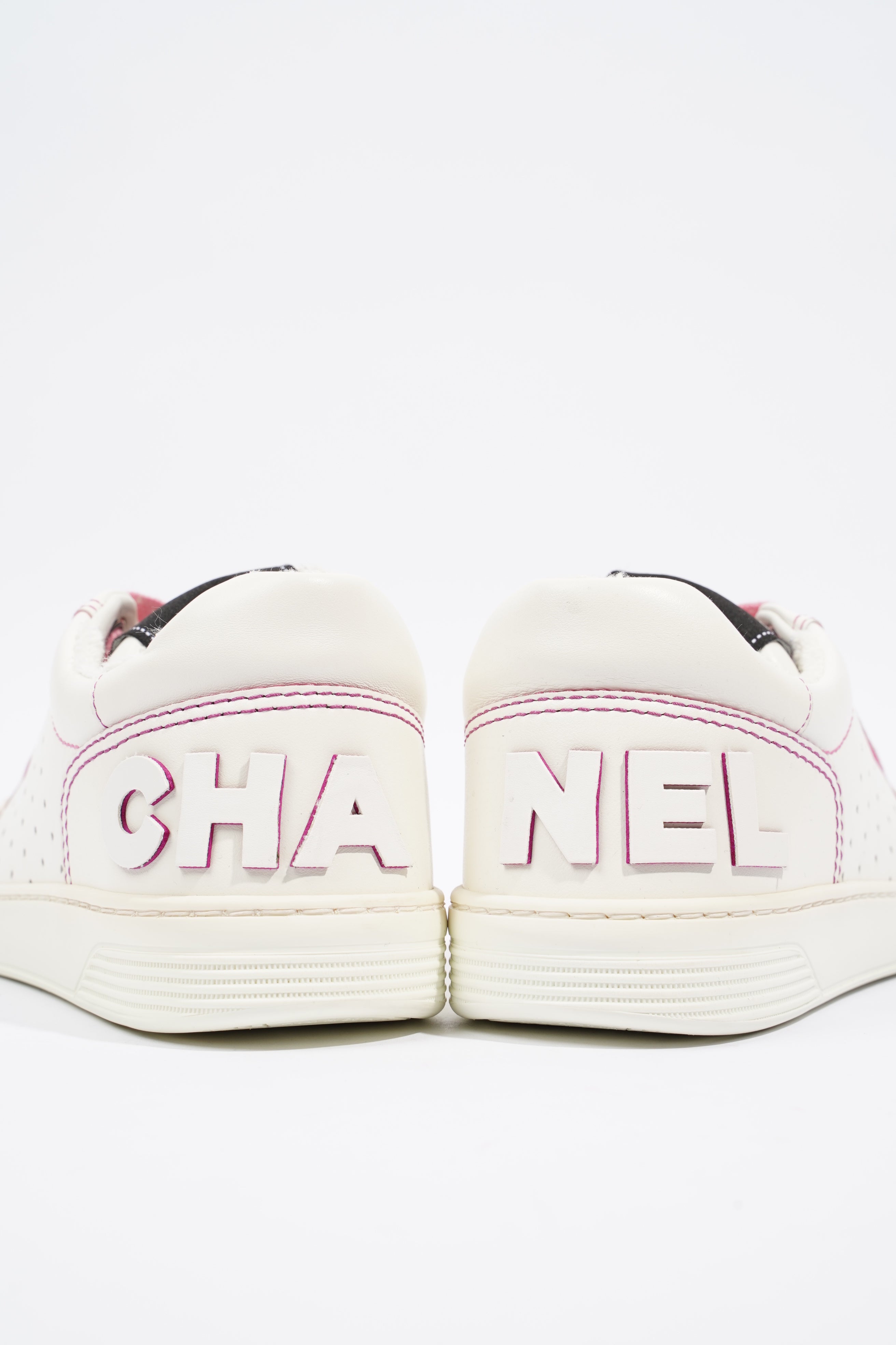 Chanel Chanel Logo White / Pink Calfskin Leather EU 37 UK 4