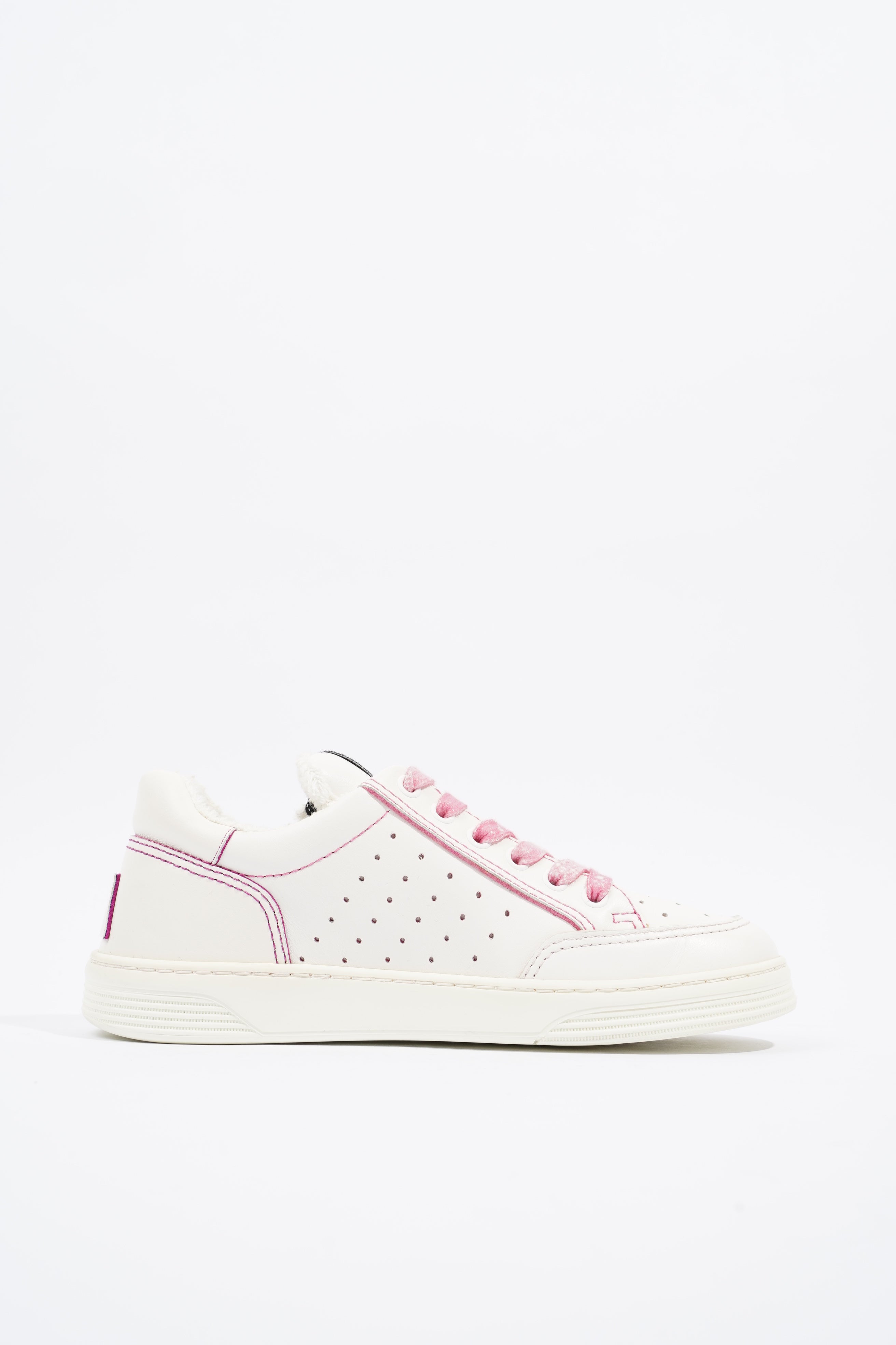 Chanel Chanel Logo White / Pink Calfskin Leather EU 37 UK 4