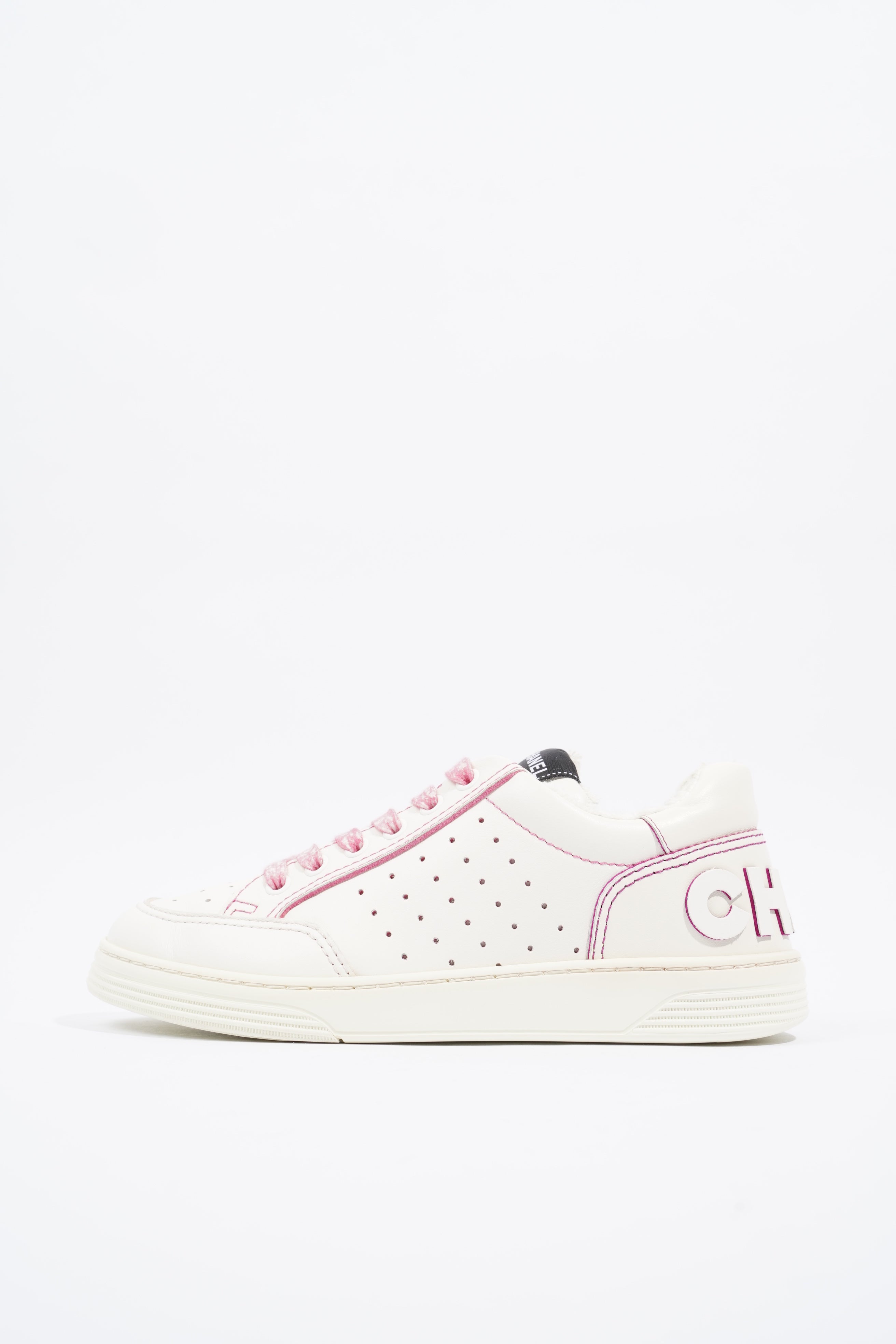 Chanel Chanel Logo White / Pink Calfskin Leather EU 37 UK 4