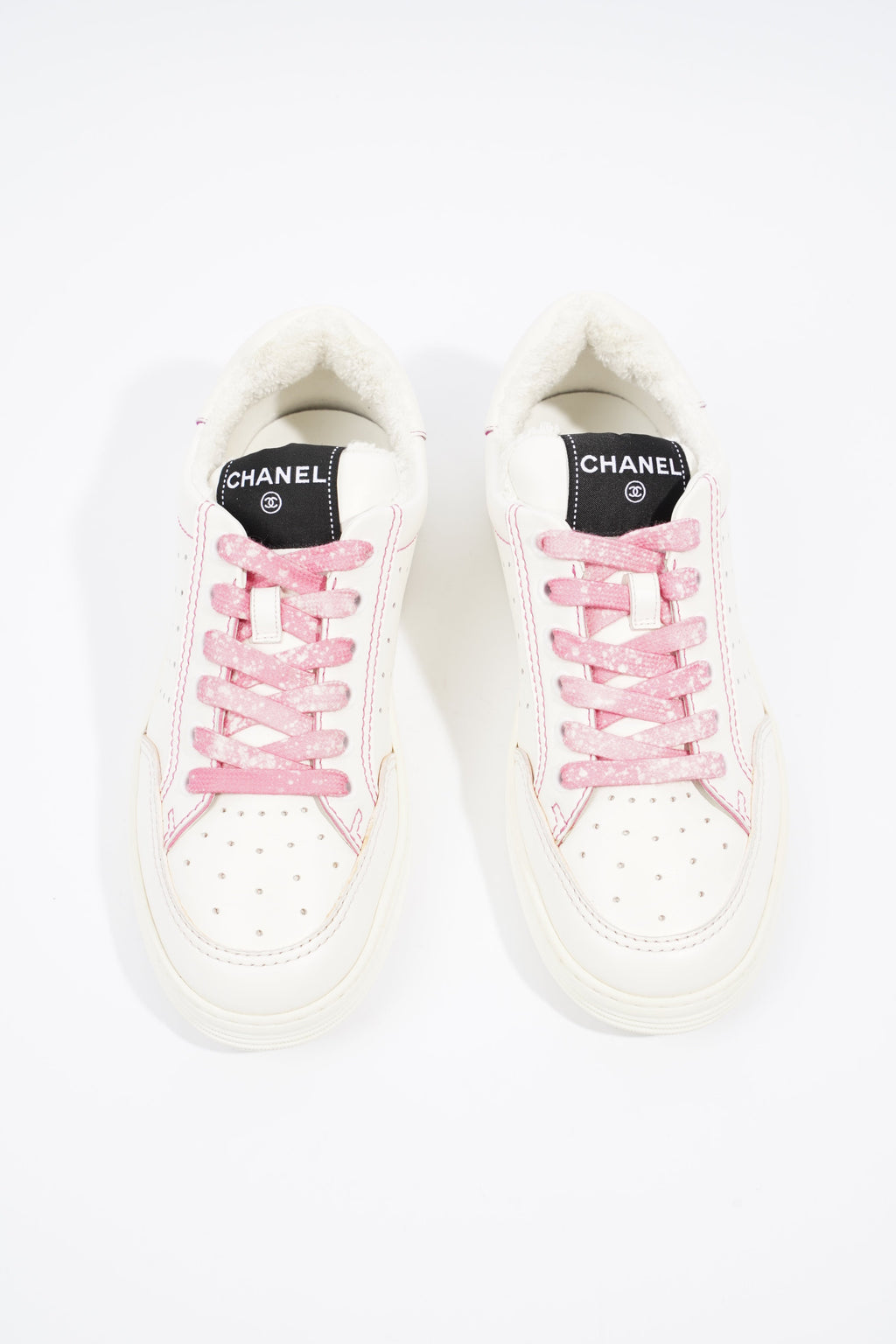 Chanel Chanel Logo White / Pink Calfskin Leather EU 37 UK 4
