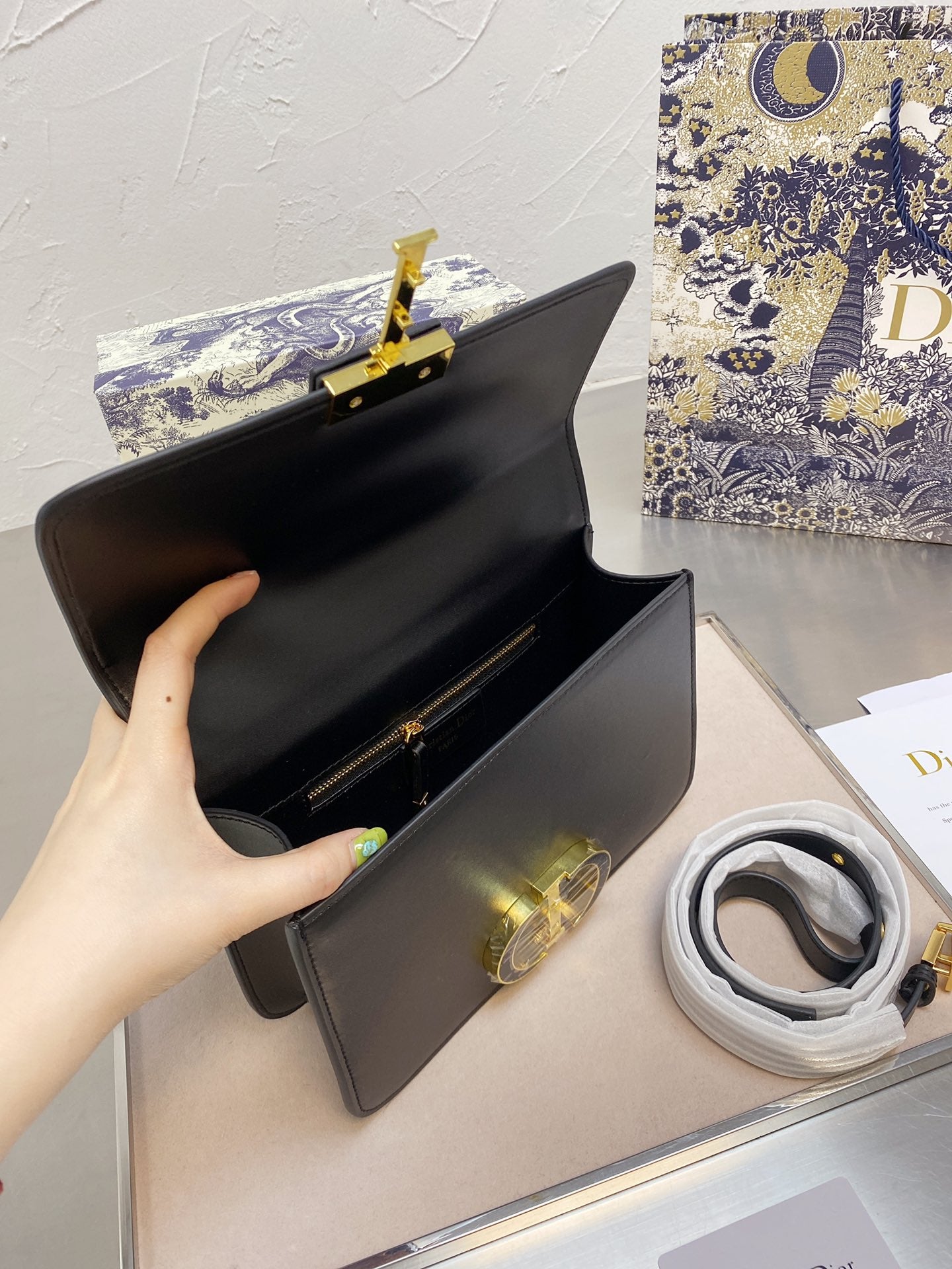 Designer Handbags dior 054