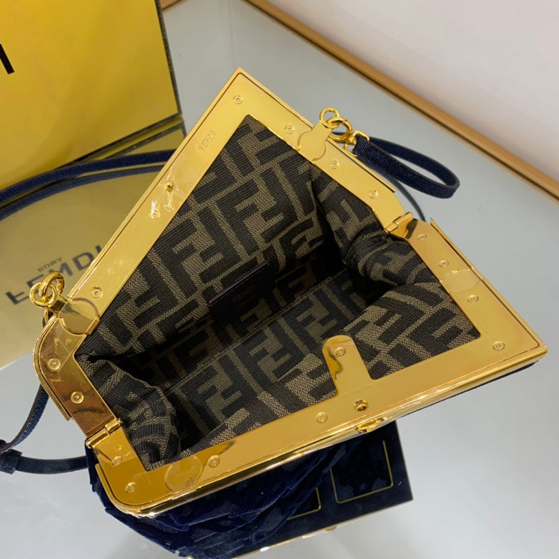 FDI - Bags District - 041