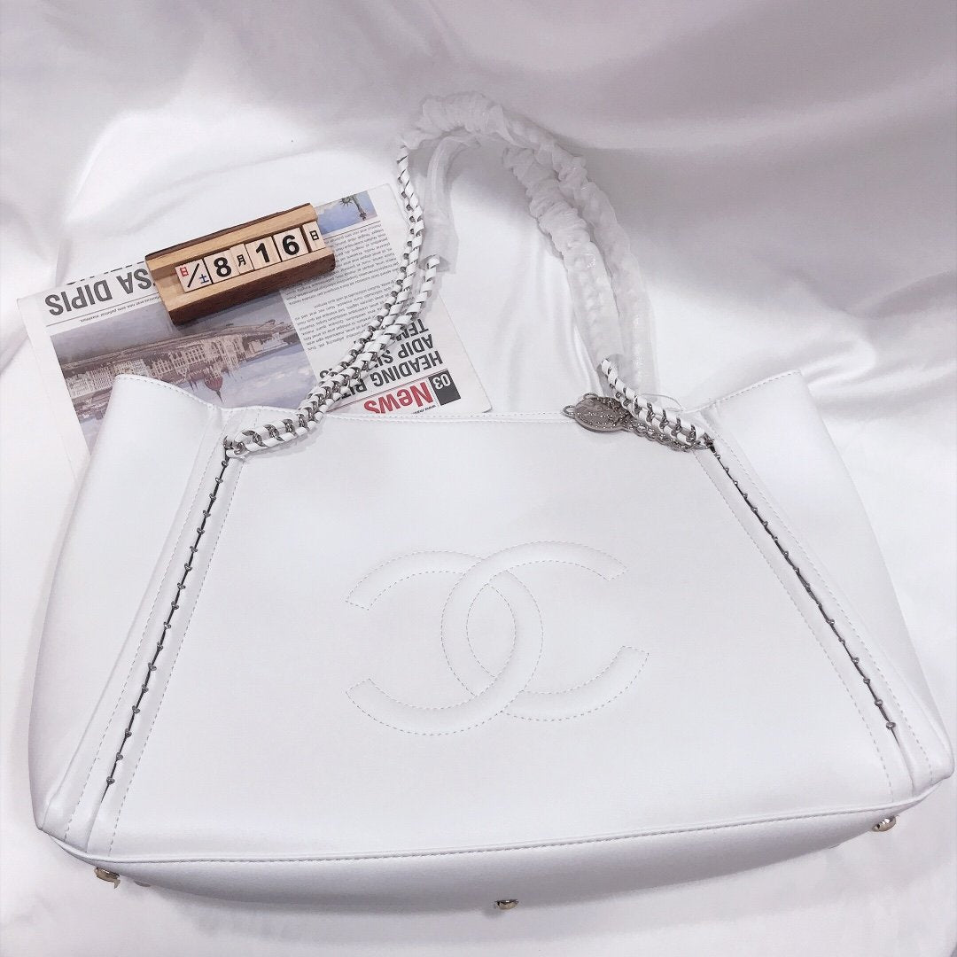 Designer Handbags Chanel 212