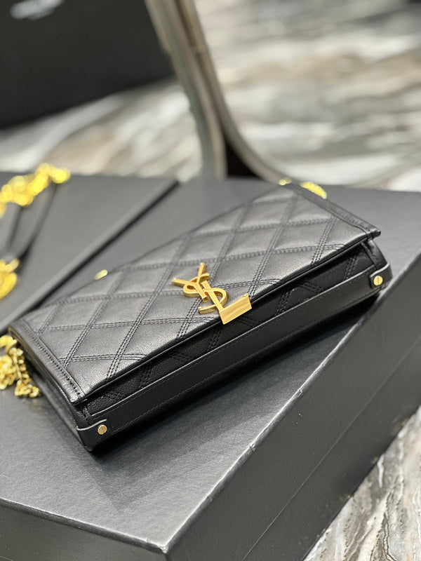 SLY - Bags District - 092