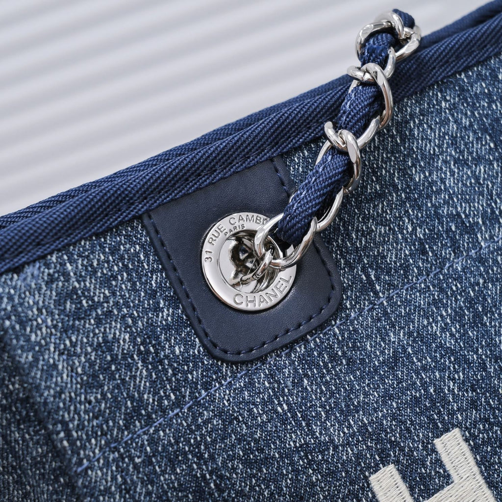 Designer Handbags Chanel 234