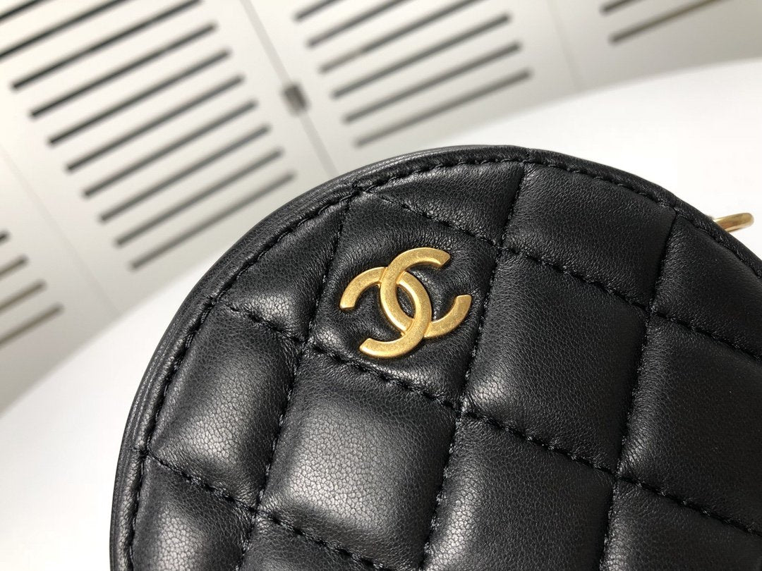 Designer Handbags Chanel 228
