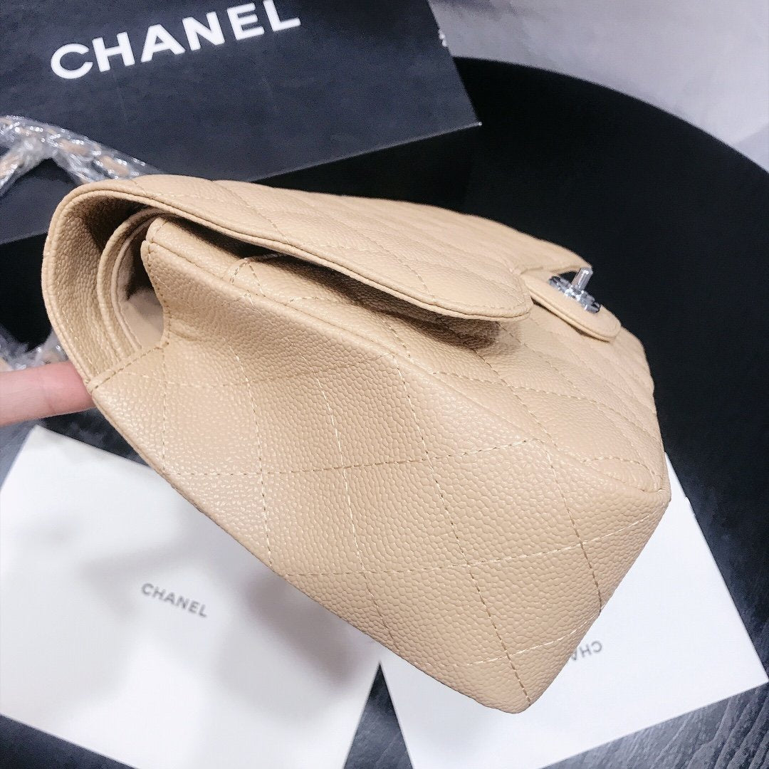 Designer Handbags Chanel 209