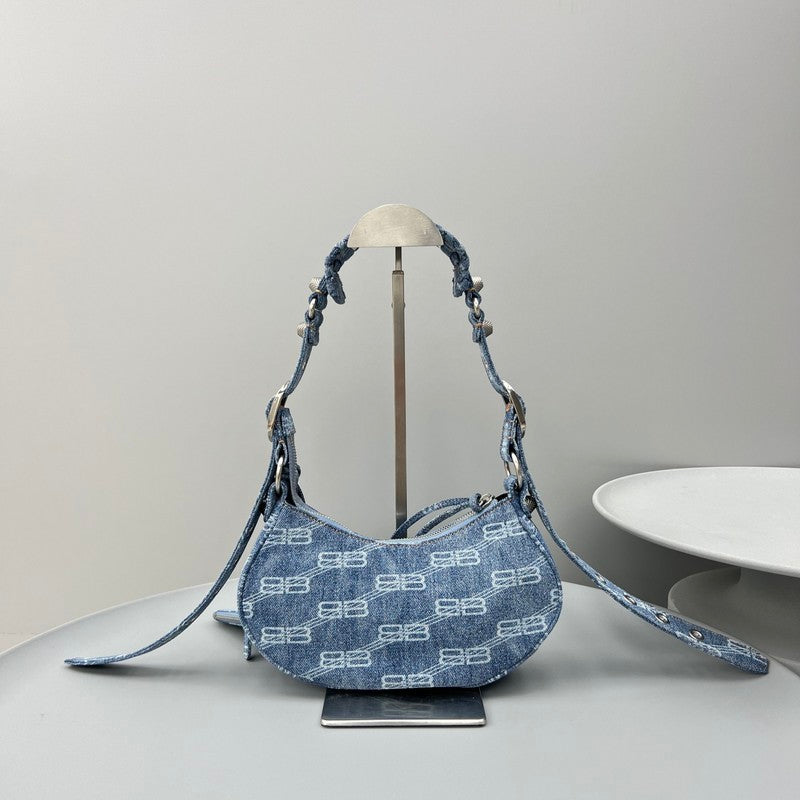 BGA Bags - Bags District  010