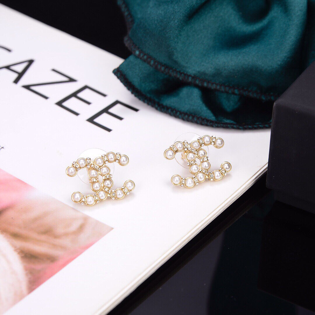 BG - Holiday Earring chanel 001