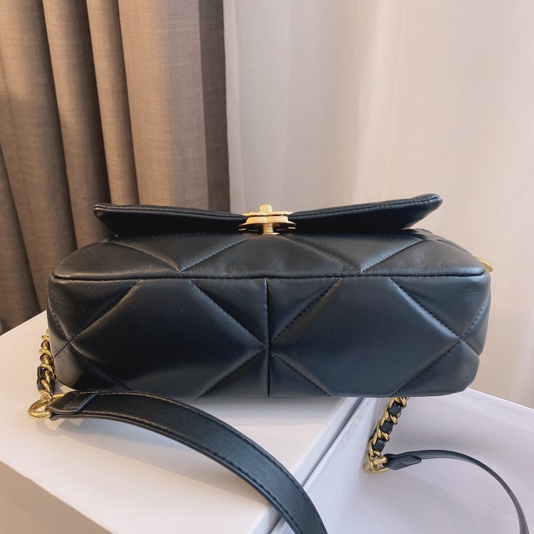 Designer Handbags Chanel 064