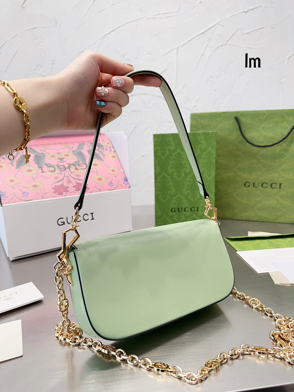 Luxury - Gucci Bags - 105