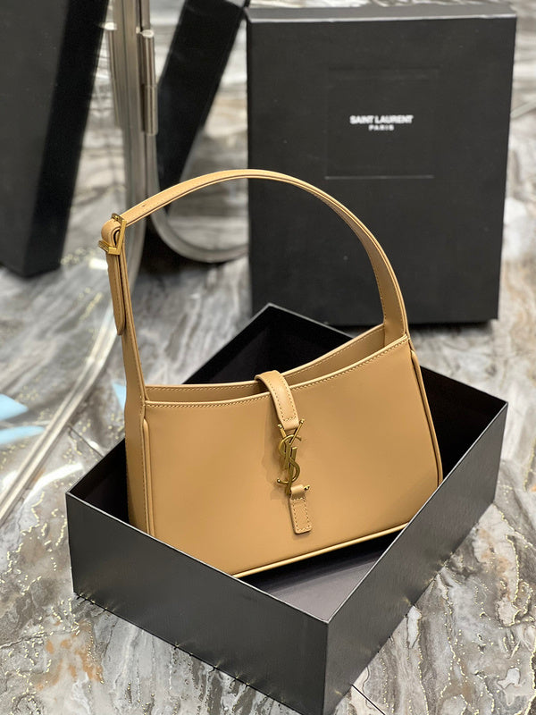 SLY - Bags District - 107