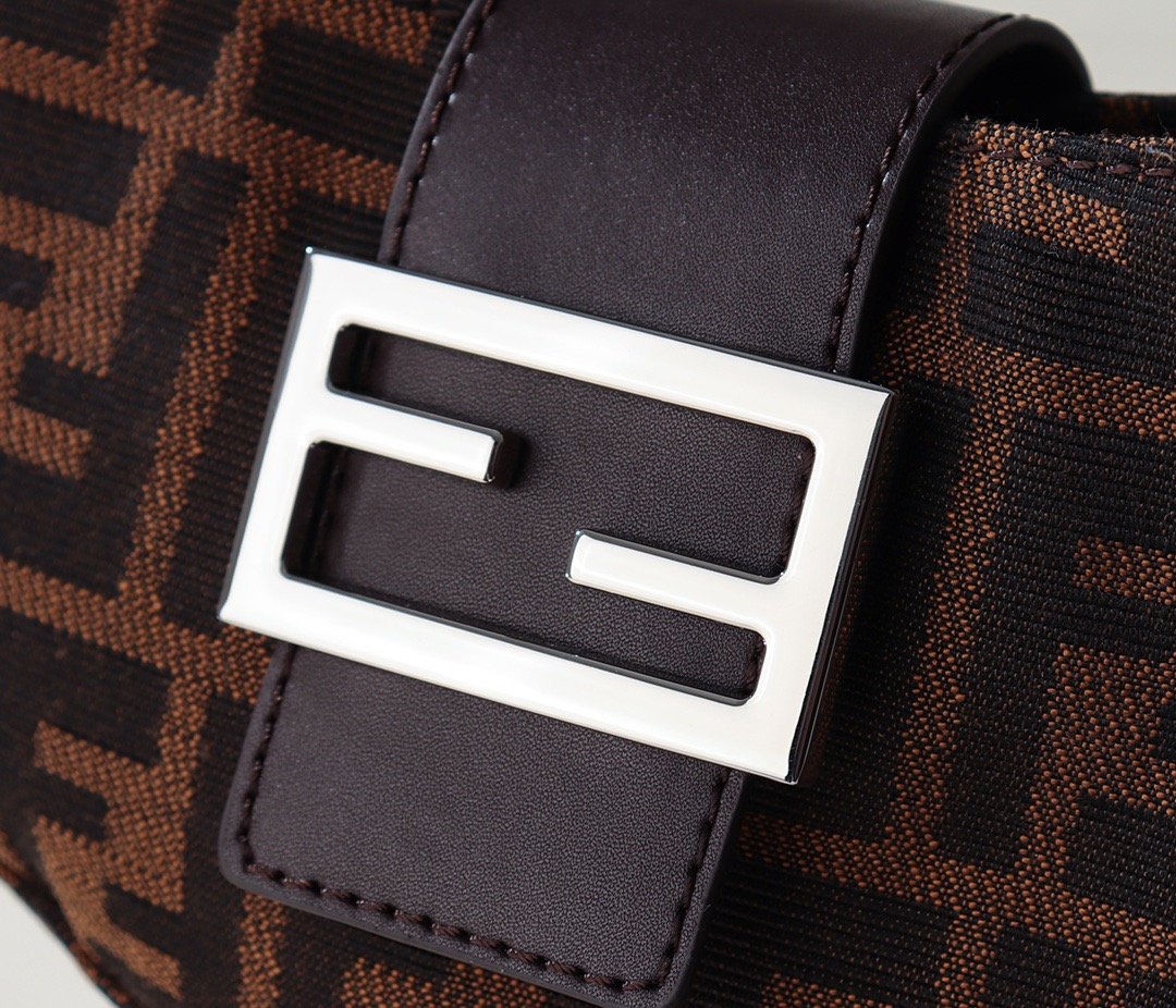 Designer Handbags Fendi 099