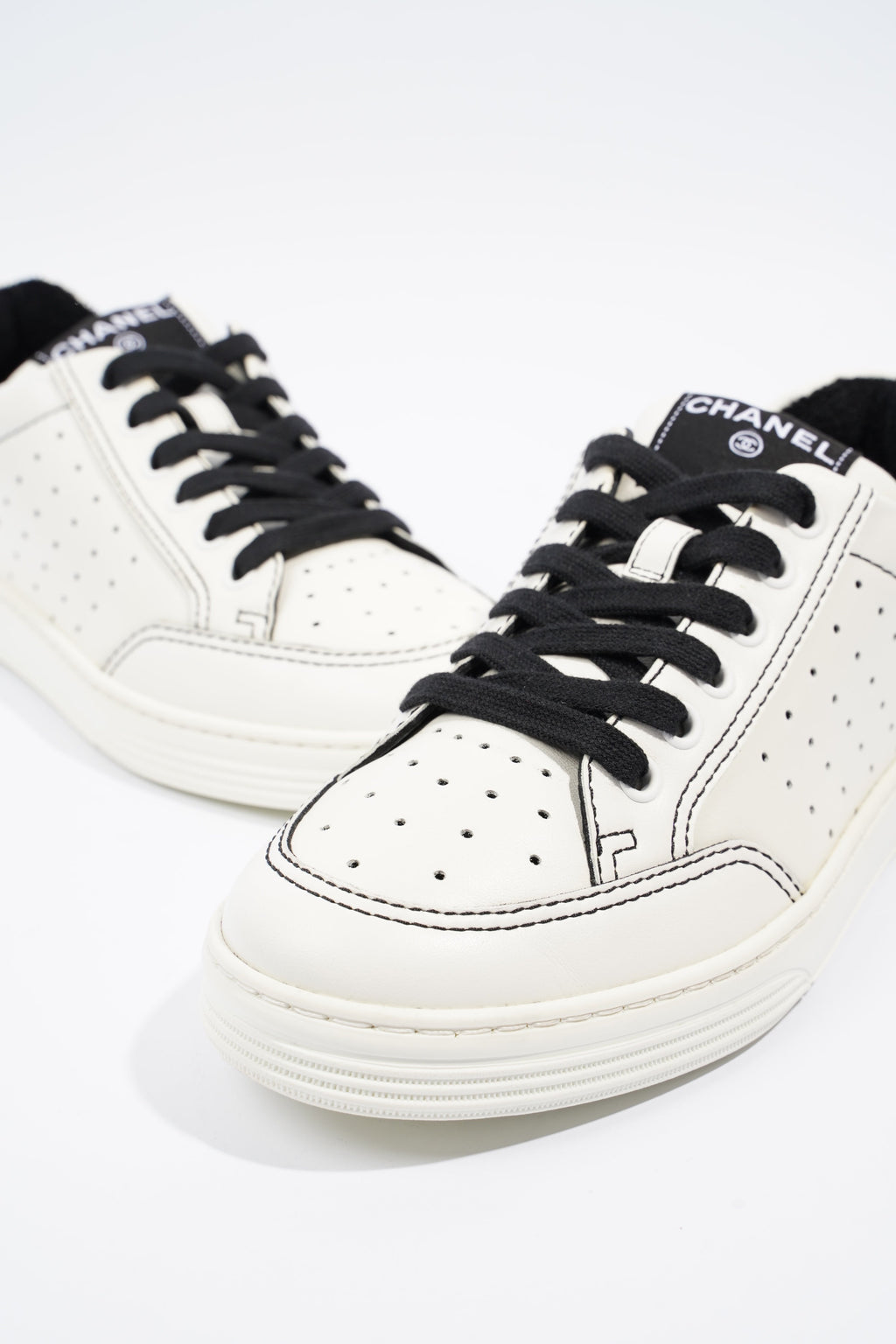 Chanel Chanel Logo White / Black Calfskin Leather EU 37 UK 4