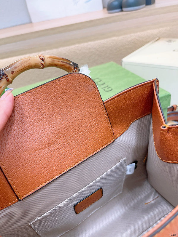 Luxury - Gucci Bags - 114