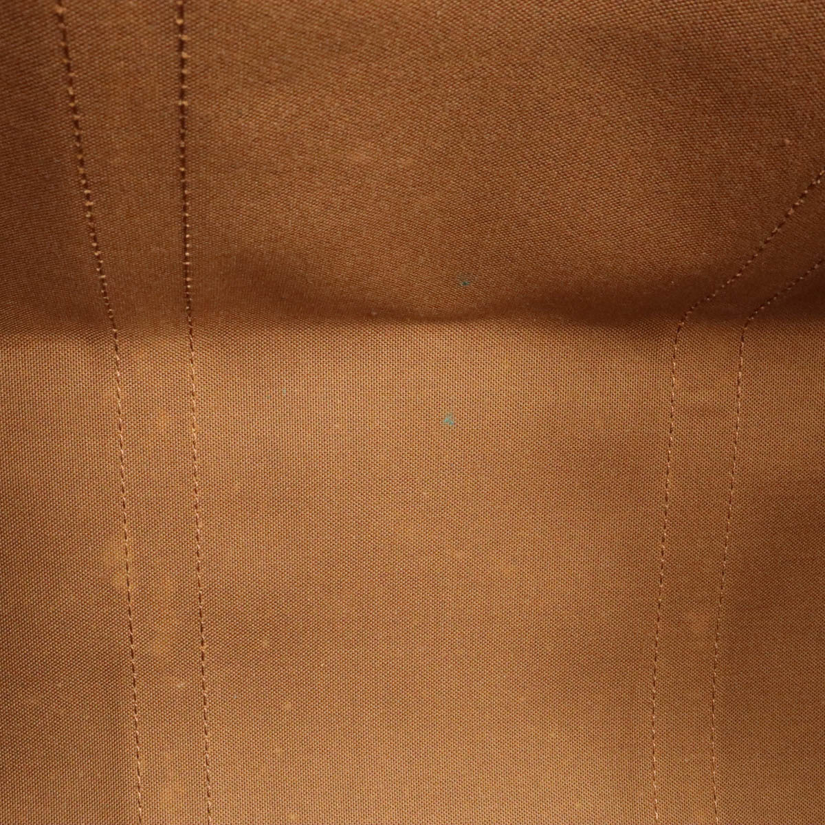Louis Vuitton Keepall 60 Bag M41422