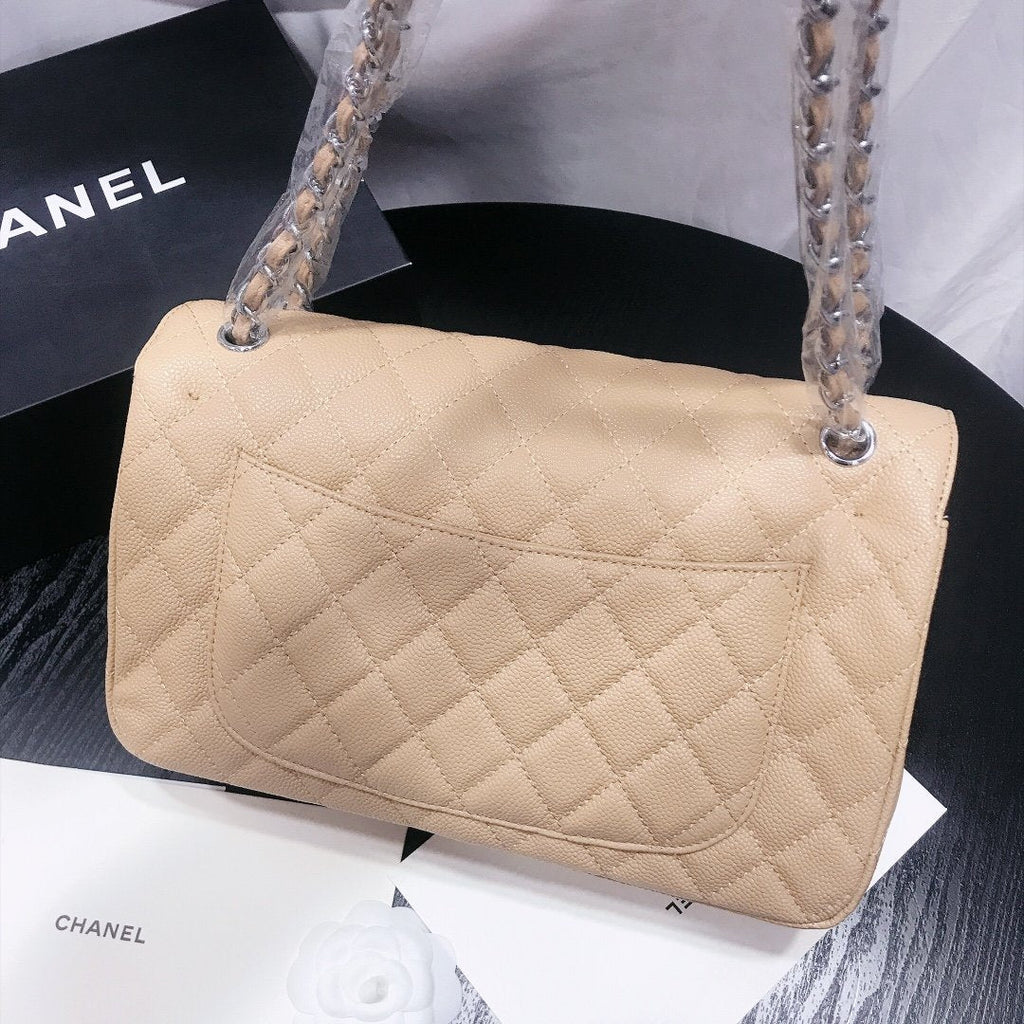 Designer Handbags Chanel 209