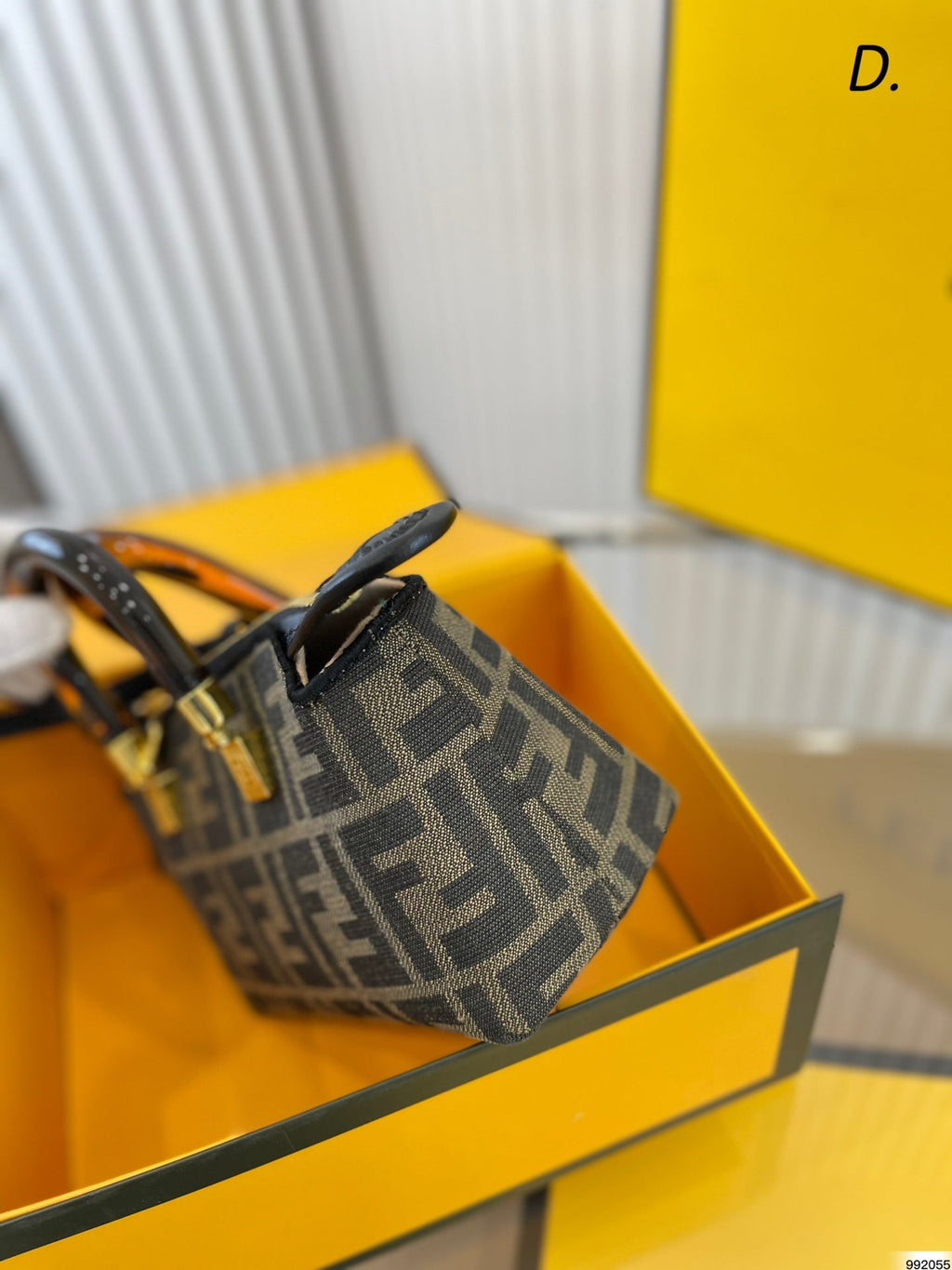 Luxury  Bags Fendi 276