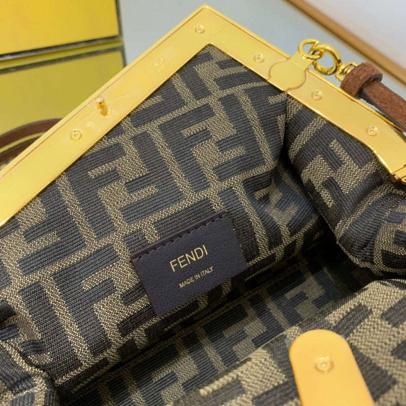 FDI - Bags District - 039