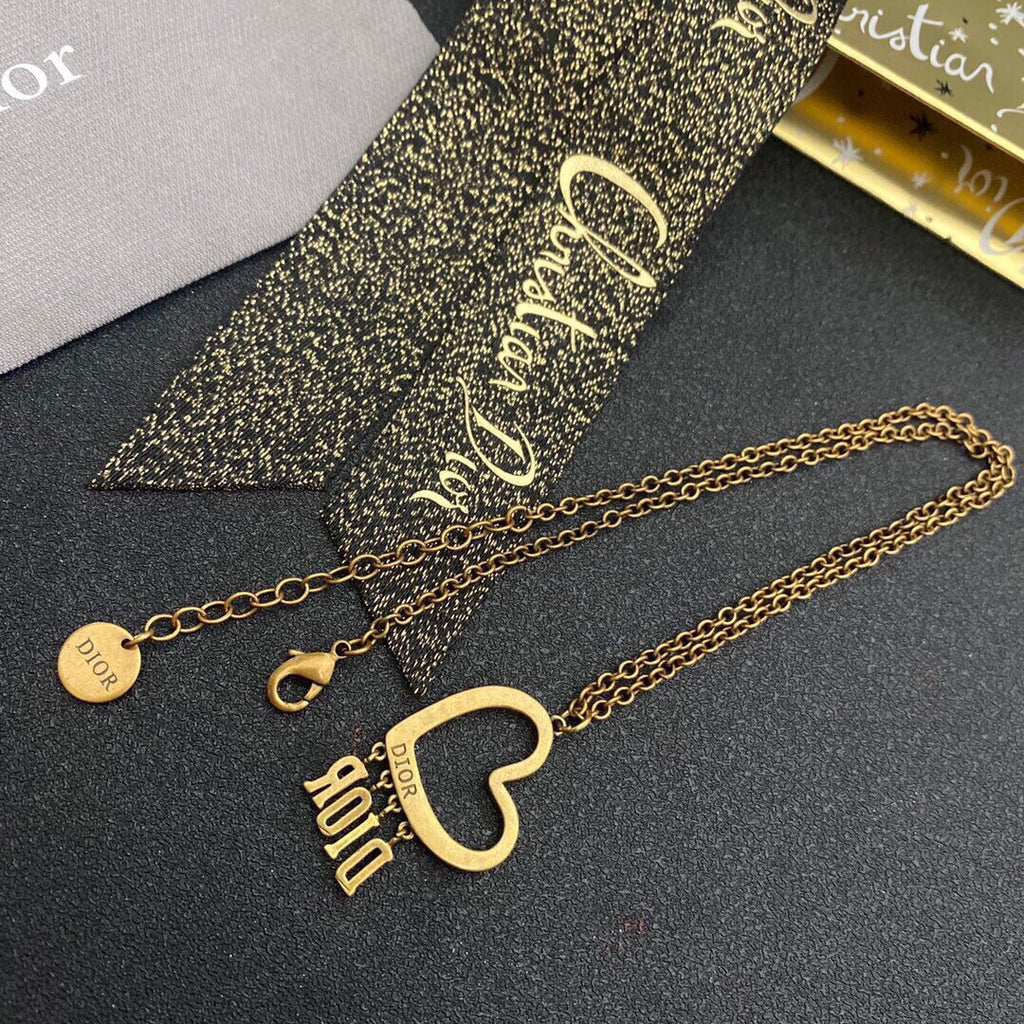 BG - Holiday Necklace dior002
