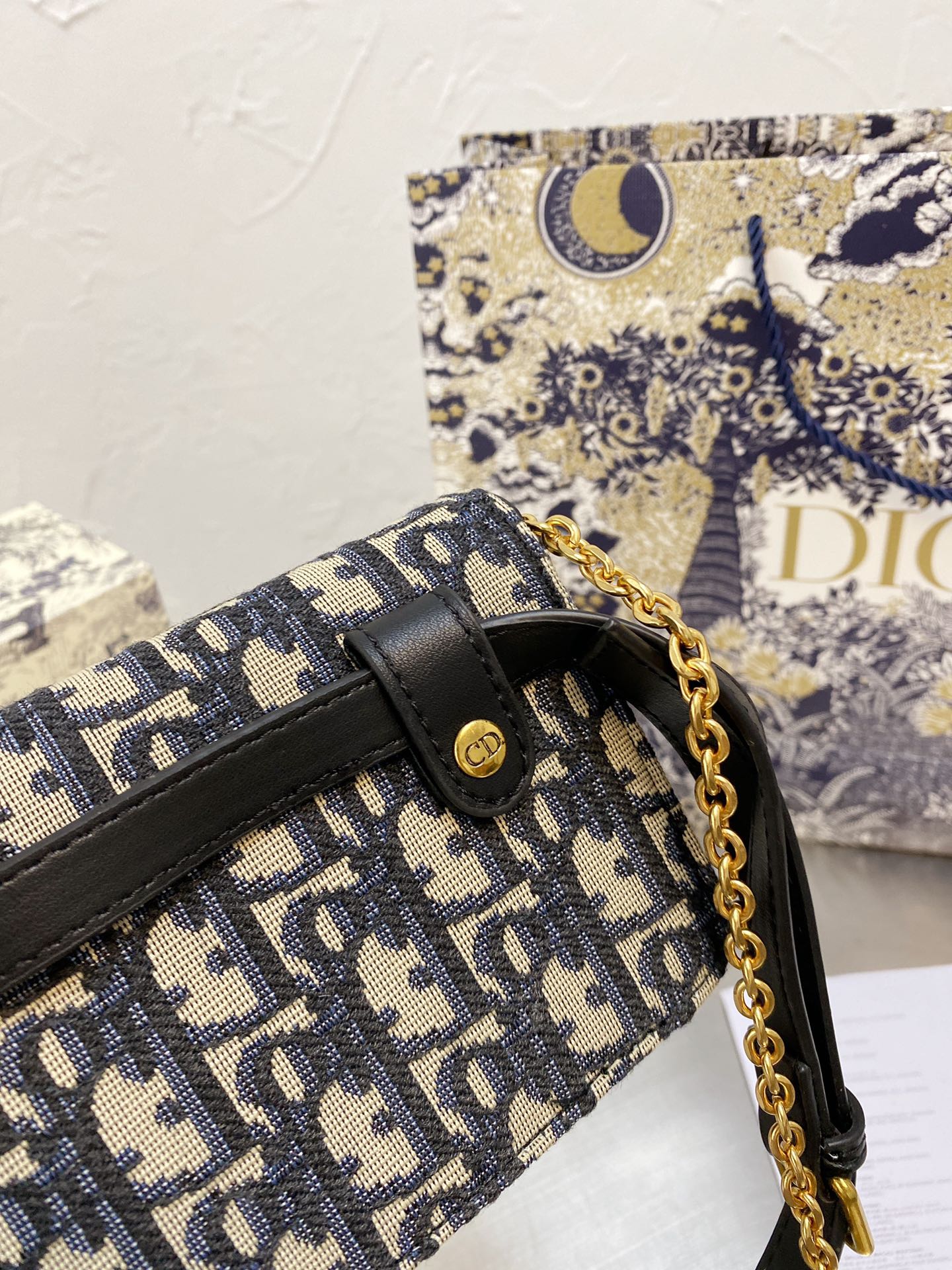 Designer Handbags dior 048