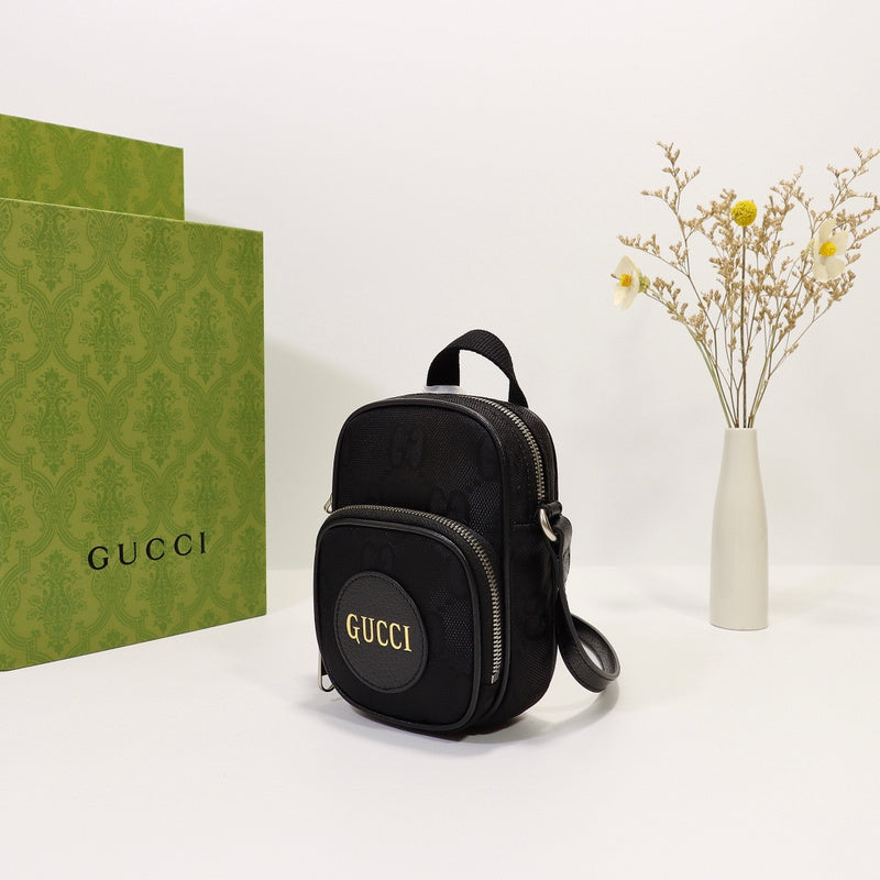 GGG - Bags District - 015