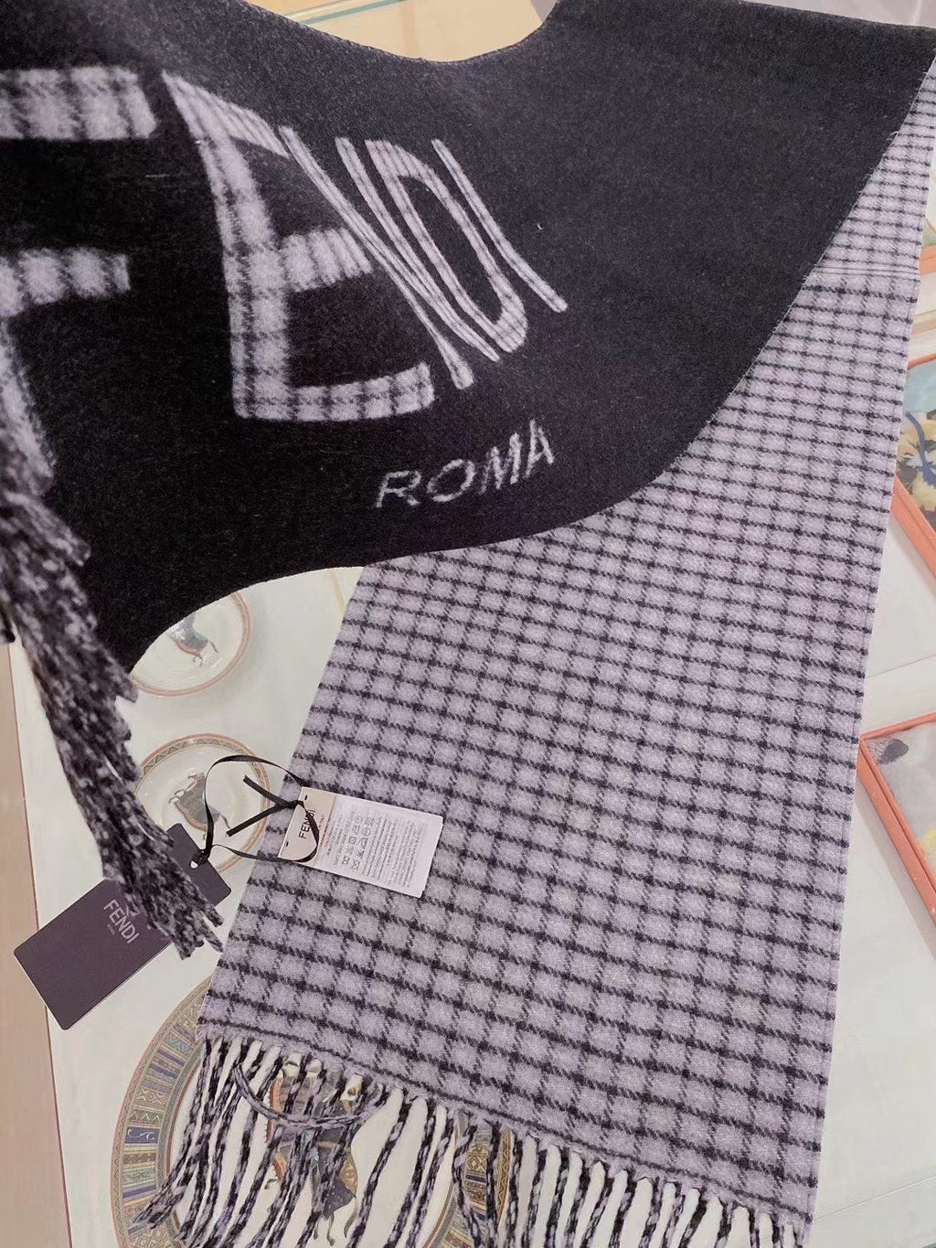 Luxury Fendi  Scarf 010
