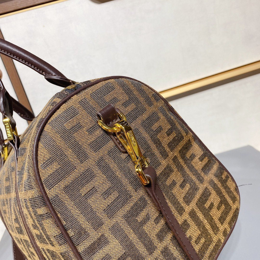 Luxury  Bags Fendi 149