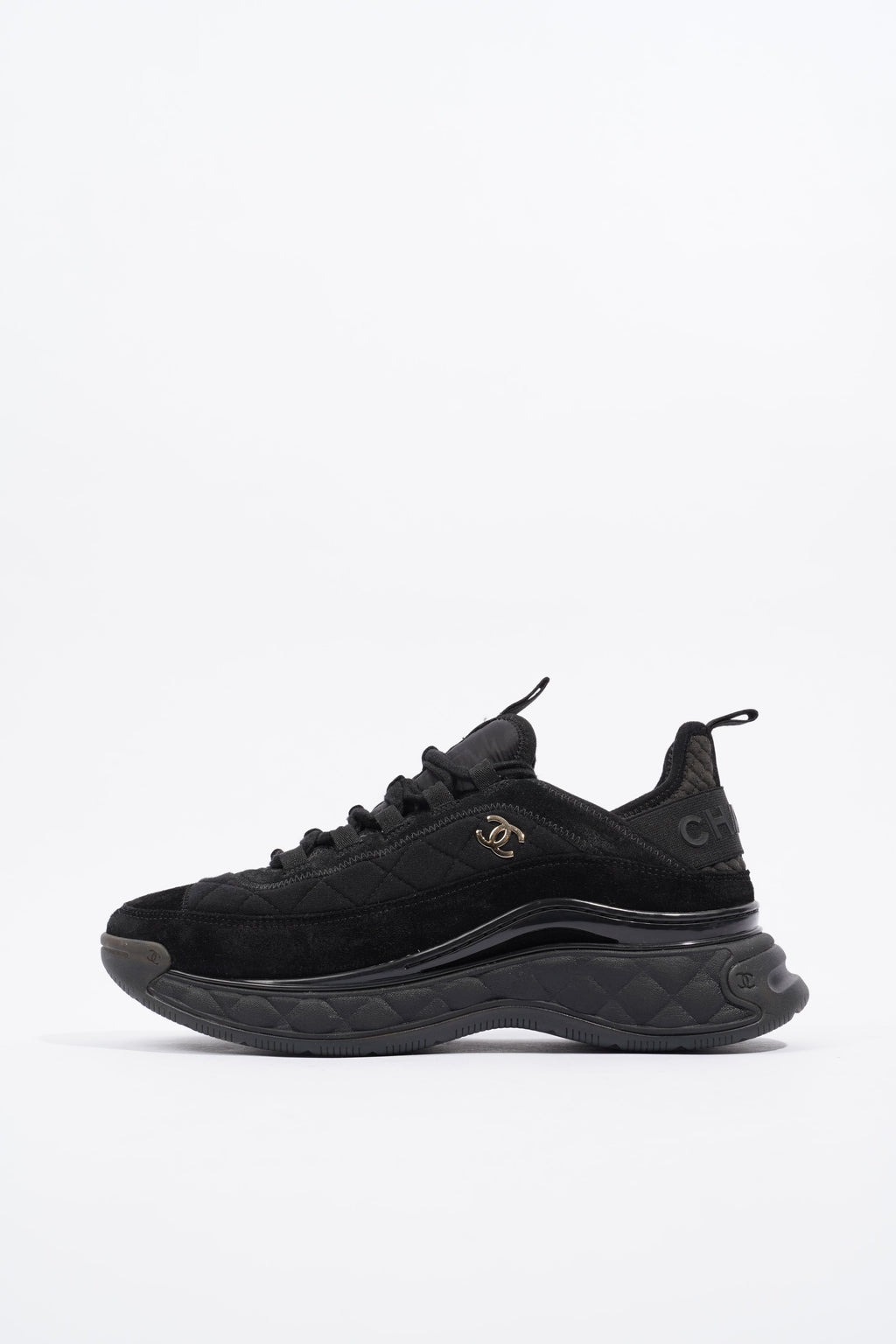 Chanel CC Logo Sneaker Black Canvas EU 39 UK 6