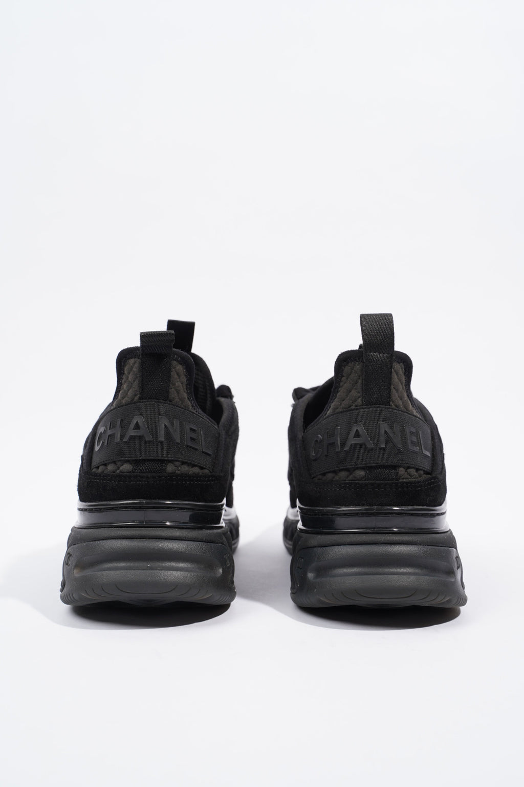 Chanel CC Logo Sneaker Black Canvas EU 39 UK 6