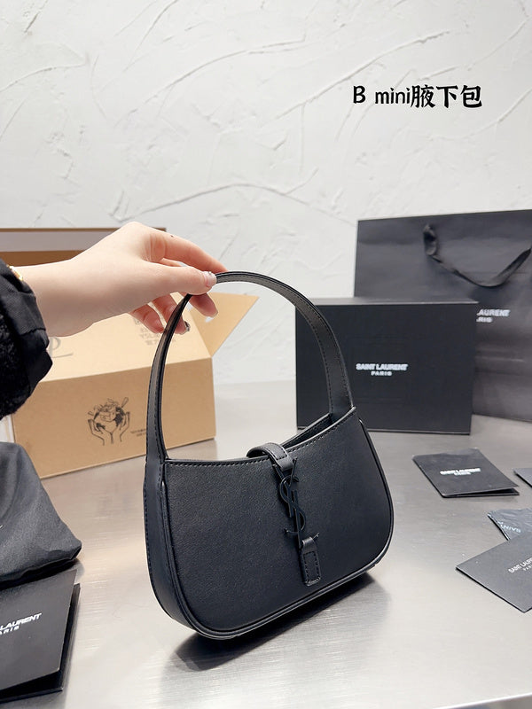 Luxury - Gucci Bags - 199