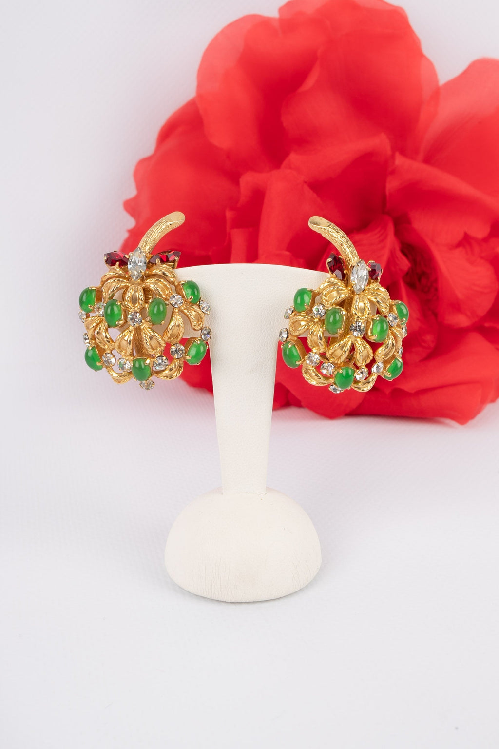 Boucles d'oreilles Dior 1969