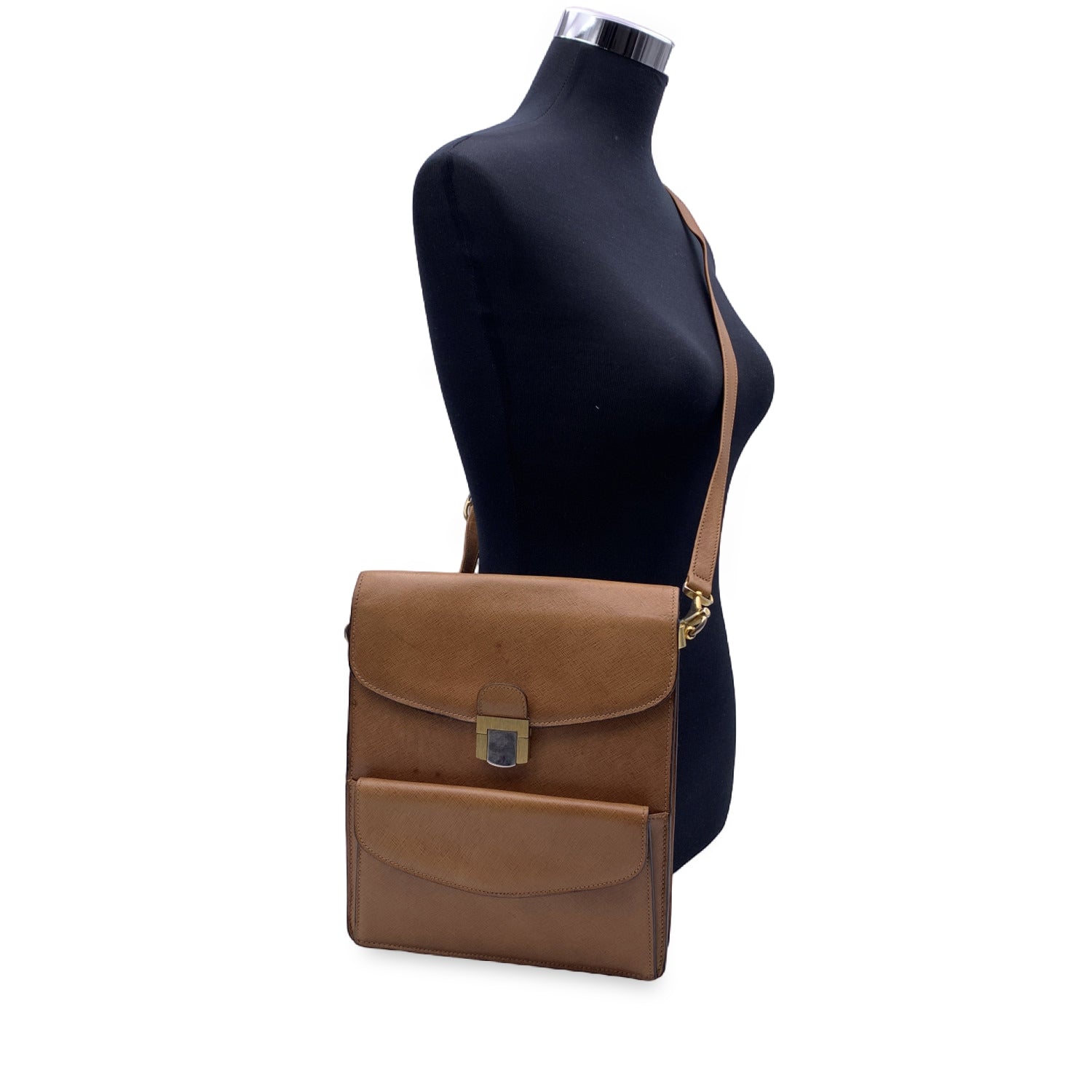 Gucci Vintage Beige Leather Men Purse Shoulder Bag