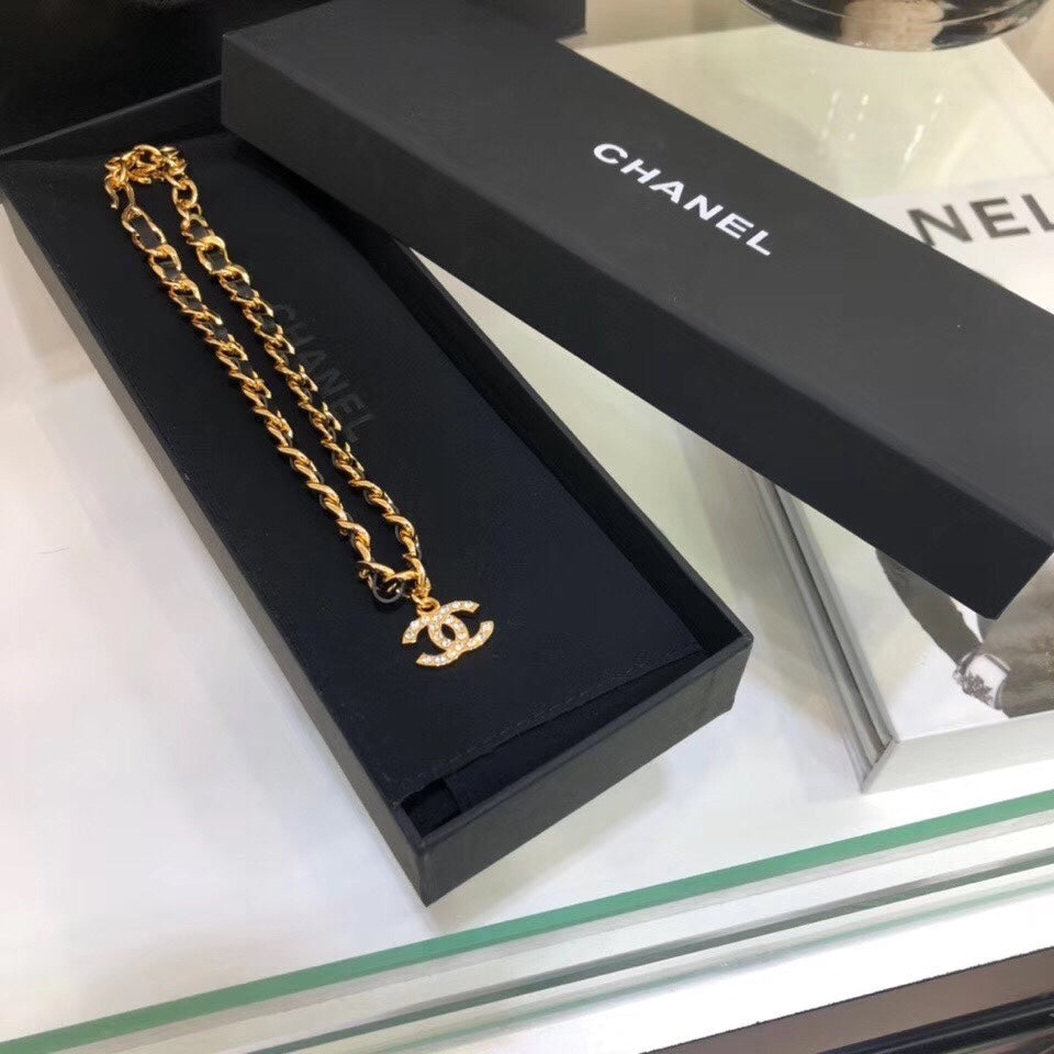 BG - Holiday Necklace chanel051